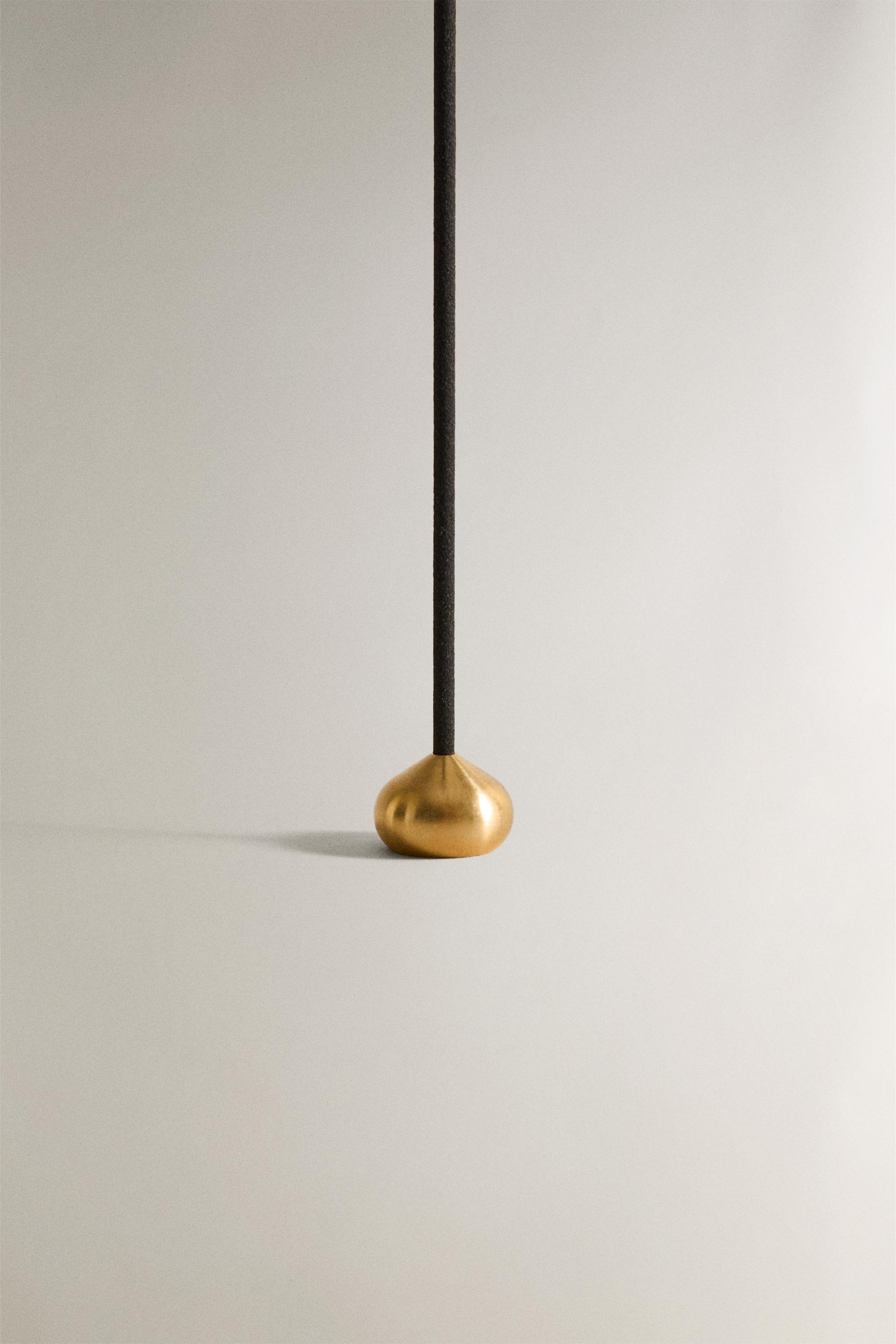 WINTER CYPRESS AROMATIC INCENSE STICKS